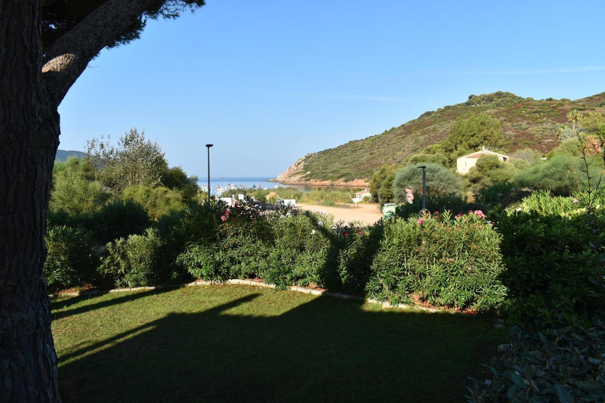 Maison De 4 Chambres De Front De Mer Corse-Du-Sud Appietto Exterior photo